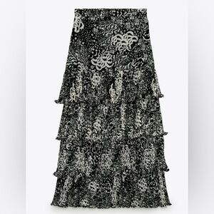Zara Black and White floral ruffle tiered Skirt